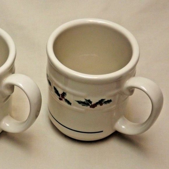 Longaberger Pottery Set of 2 Woven Traditions Traditional Holly Mugs USA - Picture 5 of 16